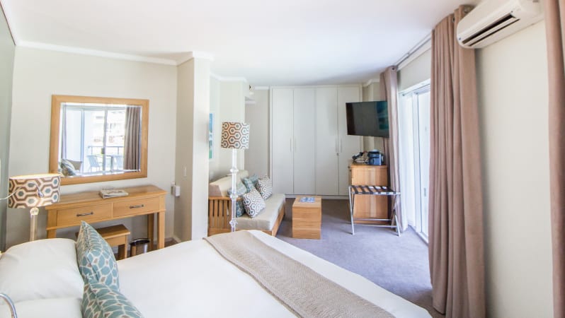 The Bay Hotel-Mountain Rooms 1_6889